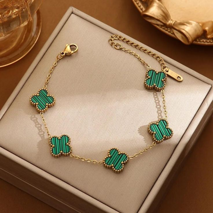 Pulsera Van Cleef Trebol 18k
